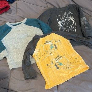 18 month tops. Sweatshirt / long sleeve